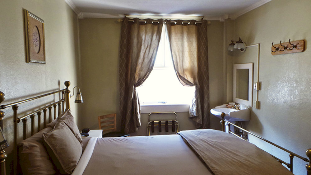 Gilder 2* Seward